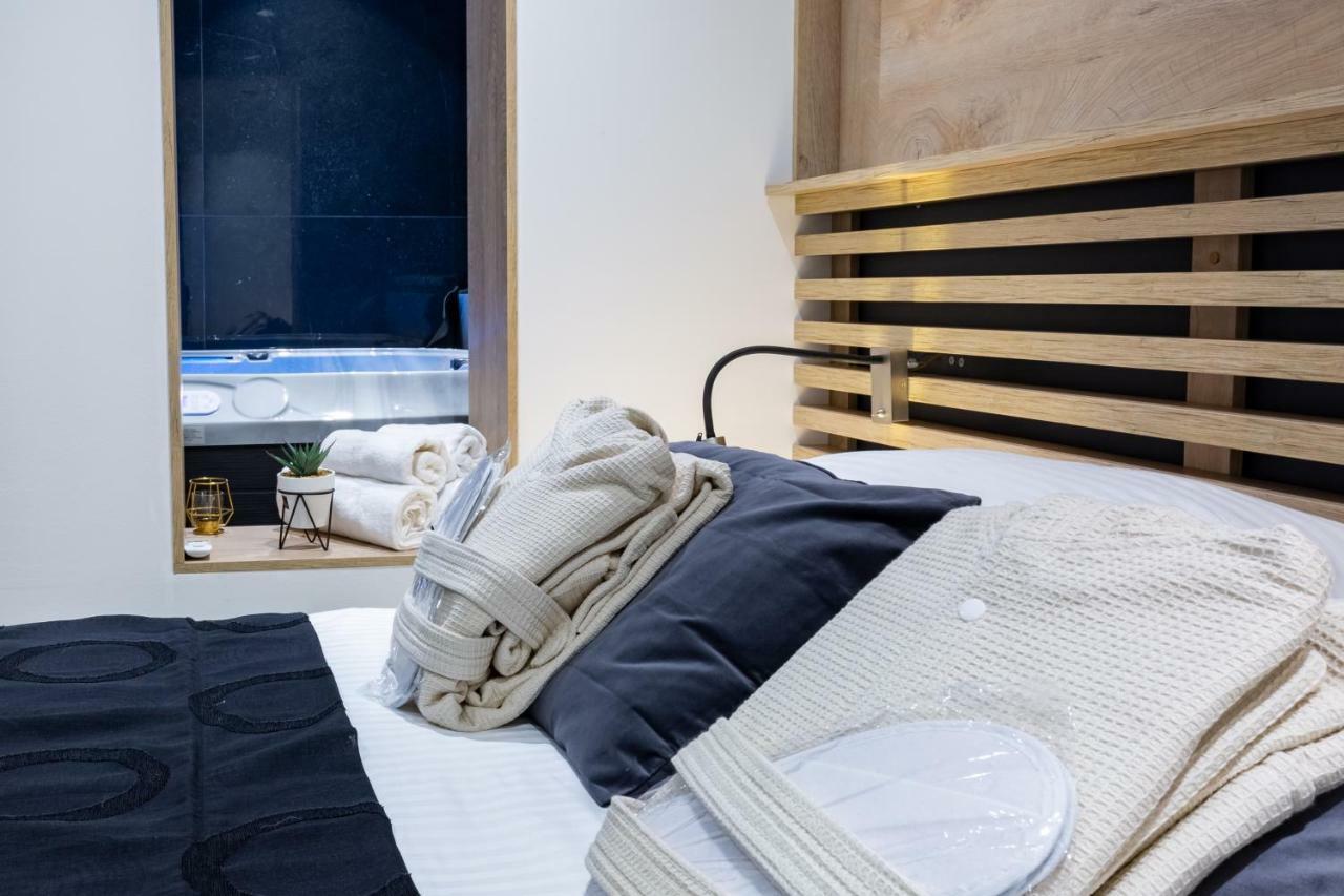 Downtown Marcius Luxury Apartment With Jacuzzi & Sauna Задар Екстериор снимка