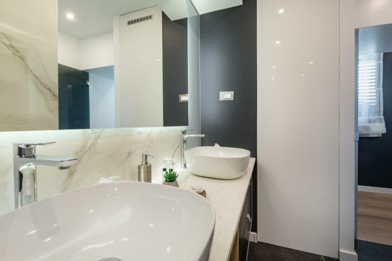 Downtown Marcius Luxury Apartment With Jacuzzi & Sauna Задар Екстериор снимка