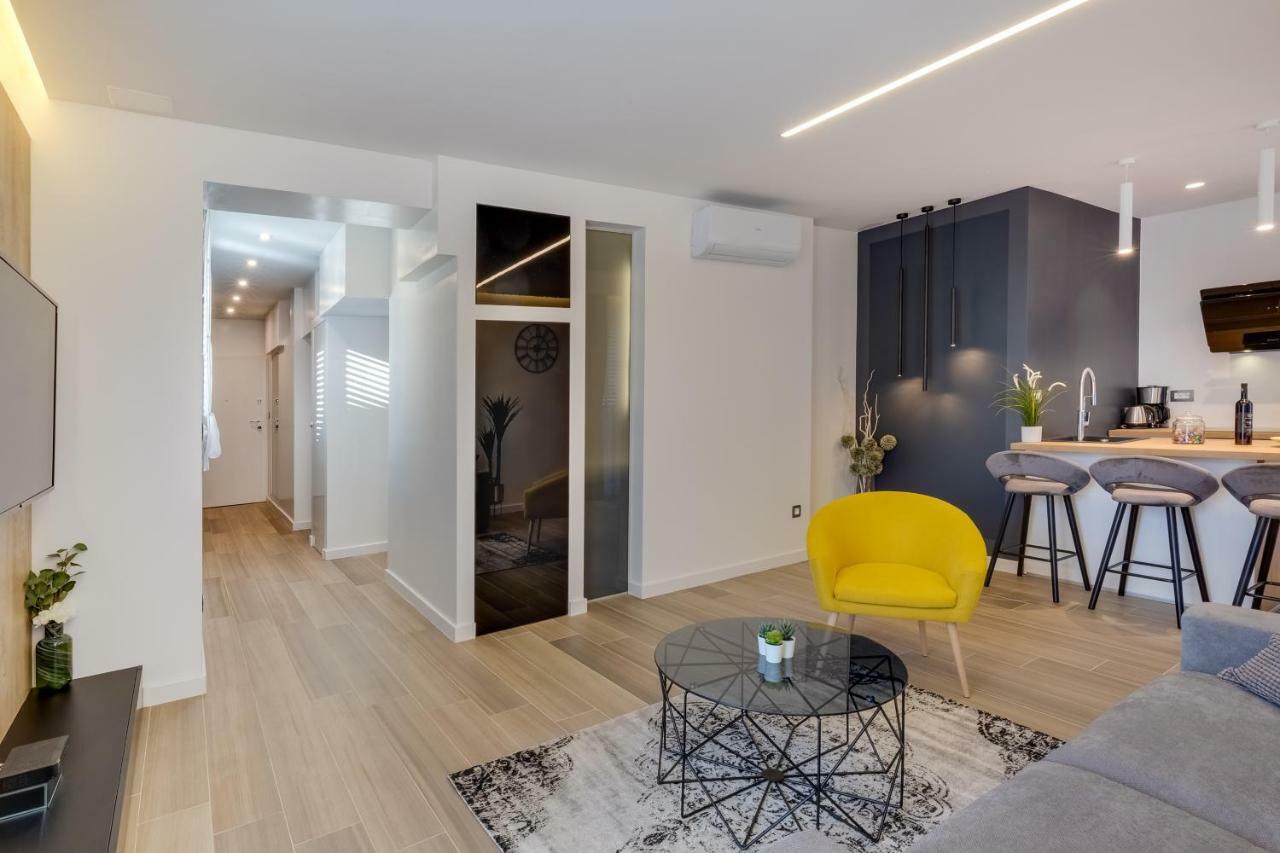 Downtown Marcius Luxury Apartment With Jacuzzi & Sauna Задар Екстериор снимка