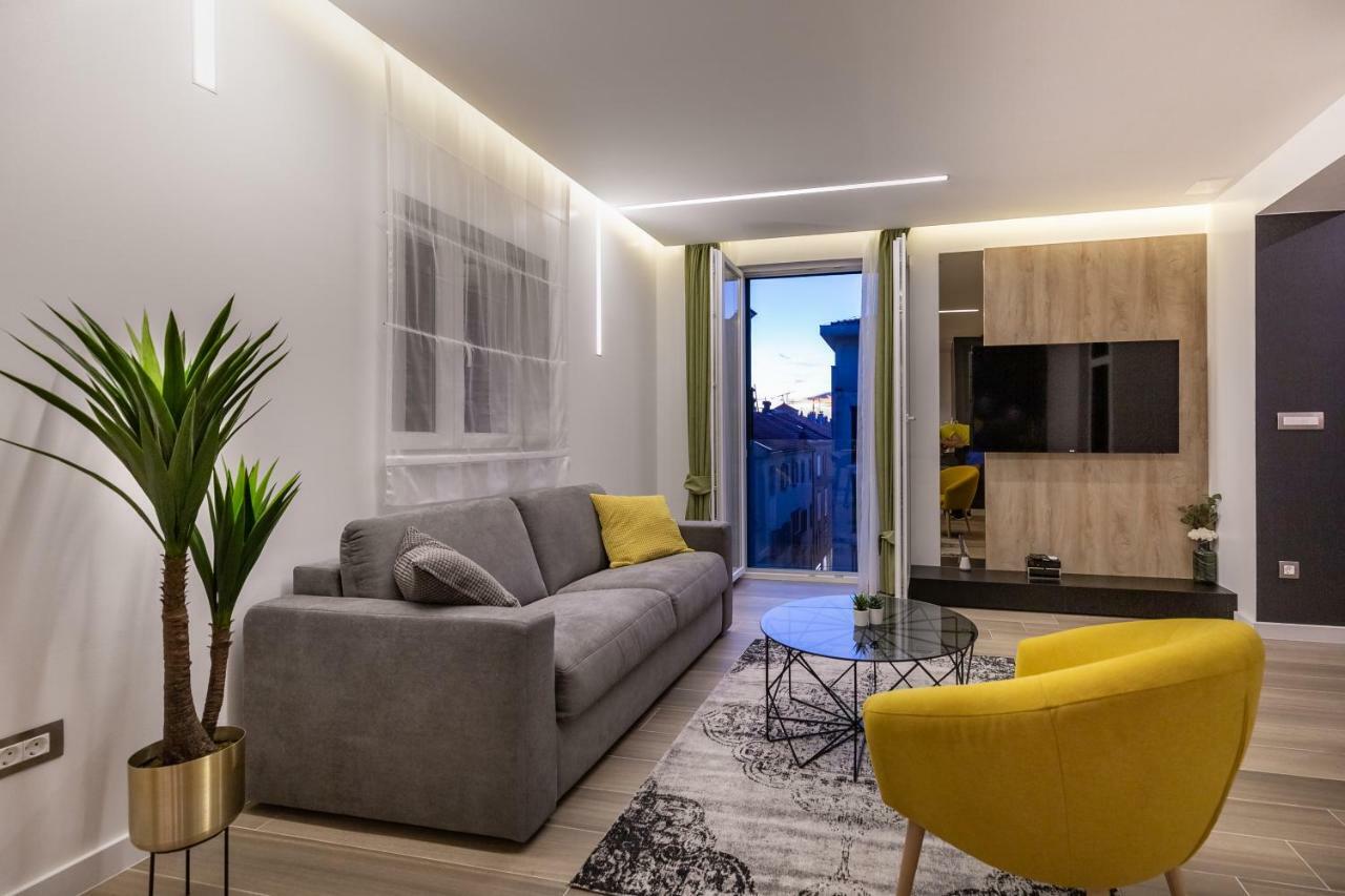 Downtown Marcius Luxury Apartment With Jacuzzi & Sauna Задар Екстериор снимка