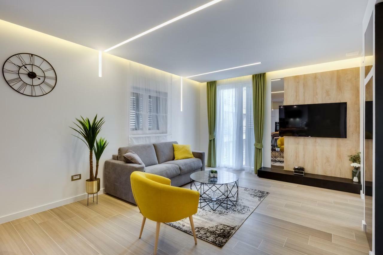 Downtown Marcius Luxury Apartment With Jacuzzi & Sauna Задар Екстериор снимка